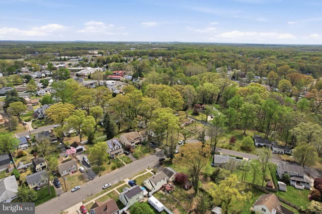 1408 WALL AVE, Burlington, NJ 08016