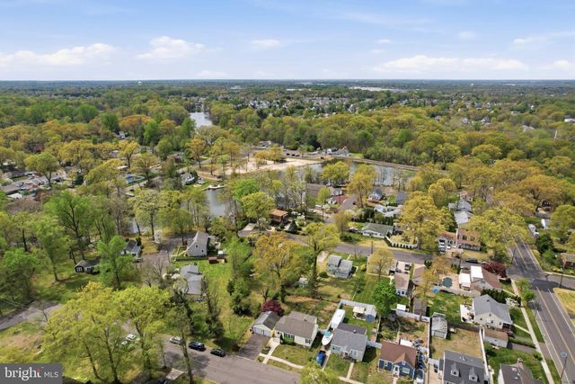 1408 WALL AVE, Burlington, NJ 08016