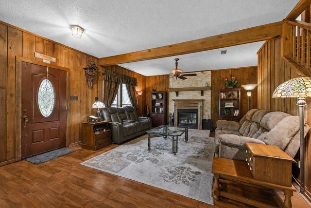 1250 County Road 200, Liberty Hill, TX 78642