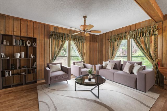 1250 County Road 200, Liberty Hill, TX 78642