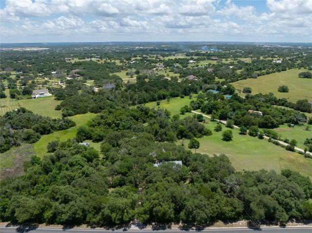 1250 County Road 200, Liberty Hill, TX 78642