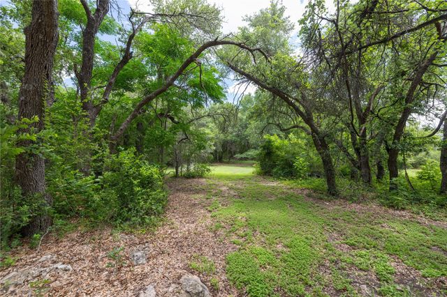 1250 County Road 200, Liberty Hill, TX 78642