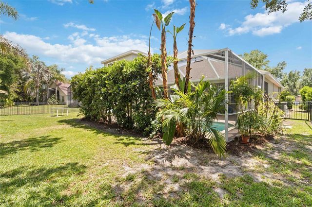 6110 WHIMBRELWOOD DRIVE, Lithia, FL 33547