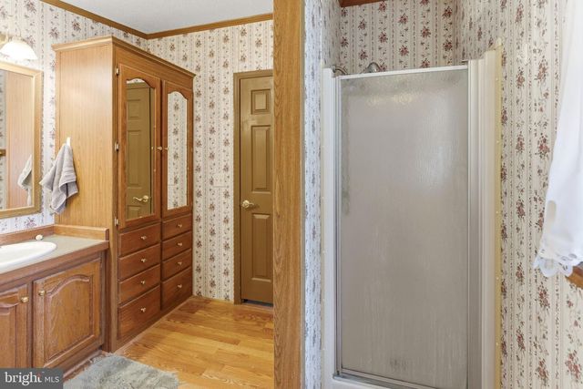 1898 SAWMILL RD, Hedgesville, WV 25427