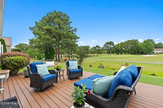938 Meadowlands Trail NW, Calabash, NC 28467