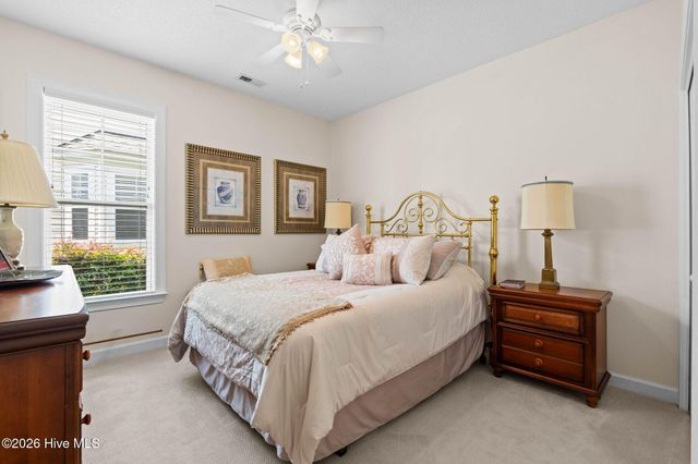 938 Meadowlands Trail NW, Calabash, NC 28467
