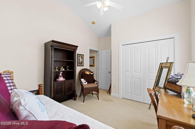 938 Meadowlands Trail NW, Calabash, NC 28467