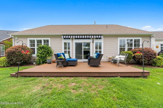 938 Meadowlands Trail NW, Calabash, NC 28467