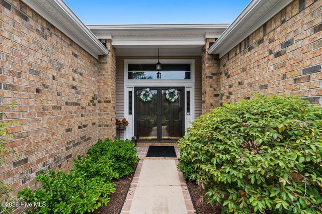 938 Meadowlands Trail NW, Calabash, NC 28467
