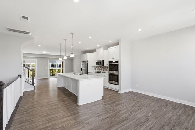 24728 MALIBU TER, Sterling, VA 20166