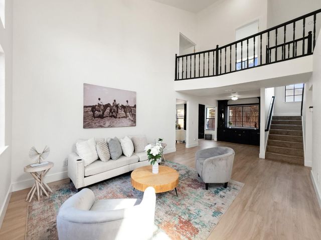 1809 Autumn Way, Lodi, CA 95242