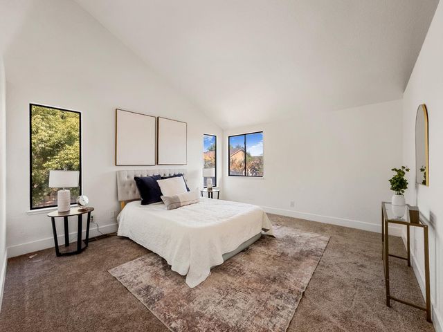 1809 Autumn Way, Lodi, CA 95242