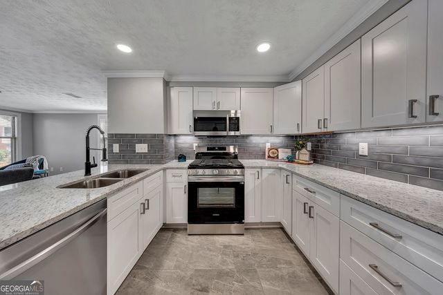 1321 Keys Lake Drive NE, Brookhaven, GA 30319