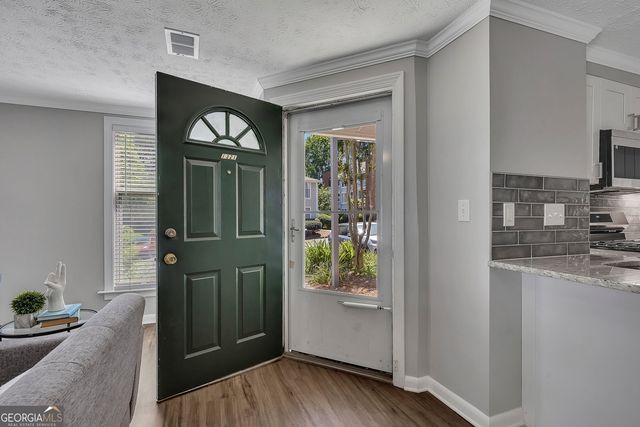 1321 Keys Lake Drive NE, Brookhaven, GA 30319