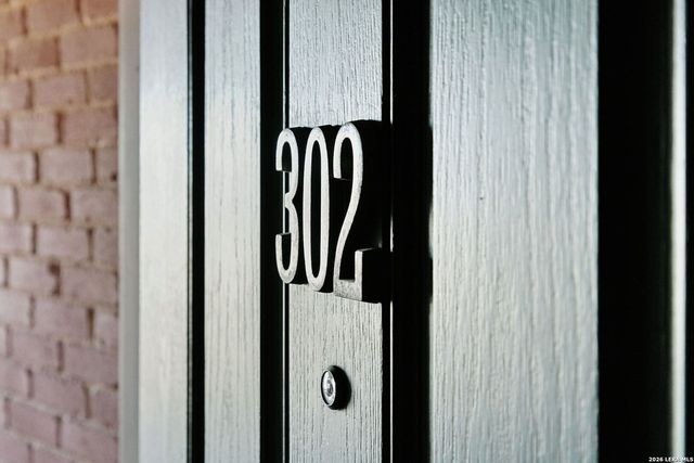 1247 GRUENE RD # 302, New Braunfels, TX 78130