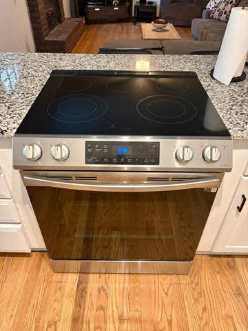 3504 NE 60th Street, Gladstone, MO 64119