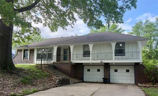 3504 NE 60th Street, Gladstone, MO 64119