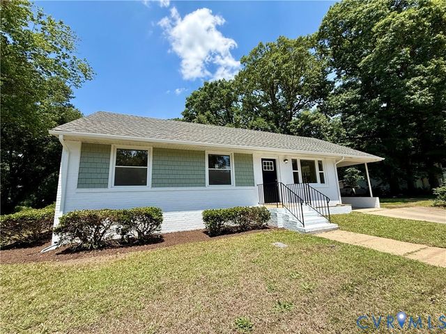 3522 W Hundred Rd, Chester, VA 23831