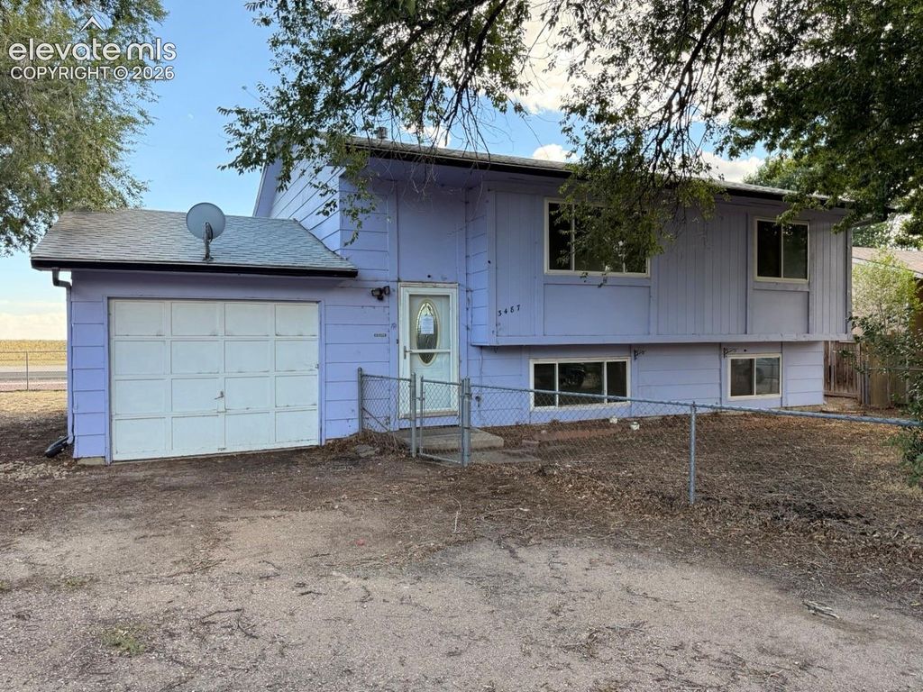 3487 Springnite Drive, Colorado Springs, CO 80916 — exterior