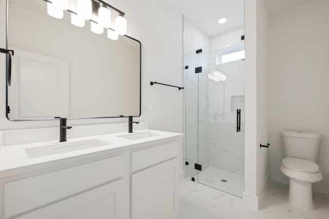 642 Bethpage Avenue, Dallas, TX 75217