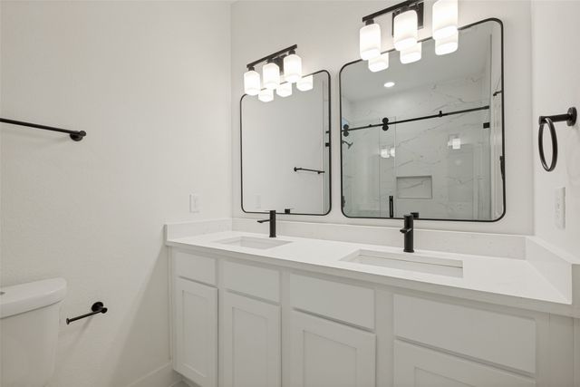 642 Bethpage Avenue, Dallas, TX 75217