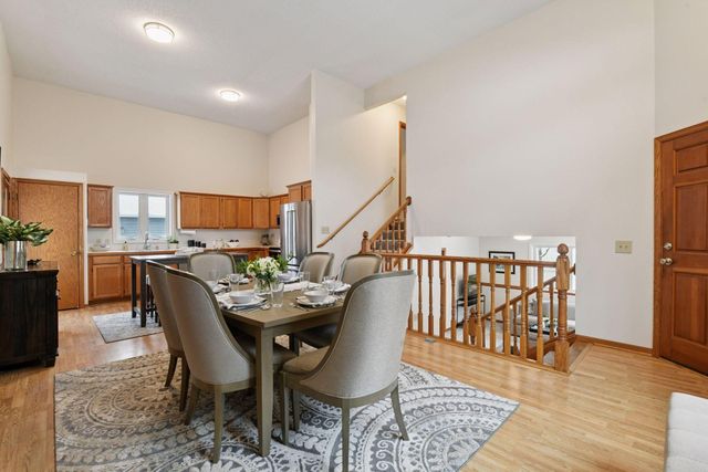 238 18th Avenue N, Hopkins, MN 55343