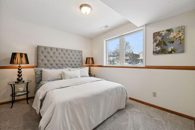 238 18th Avenue N, Hopkins, MN 55343