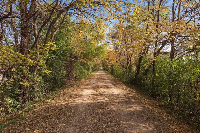 238 18th Avenue N, Hopkins, MN 55343