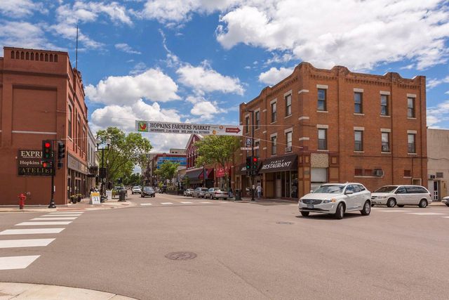 238 18th Avenue N, Hopkins, MN 55343