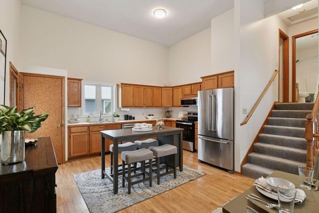 238 18th Avenue N, Hopkins, MN 55343