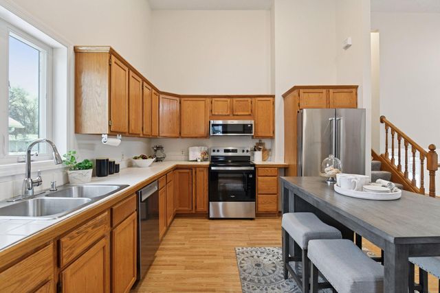 238 18th Avenue N, Hopkins, MN 55343