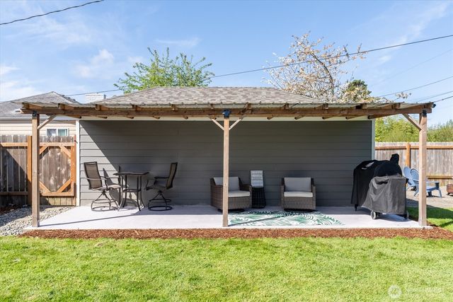 3052 Florida Street, Longview, WA 98632