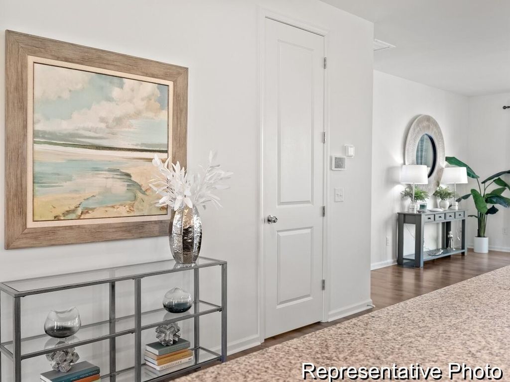 Image 5 of property listing at 1005 Hooded Warbler Way Cc3-5-2p, Ravenel, SC 29470