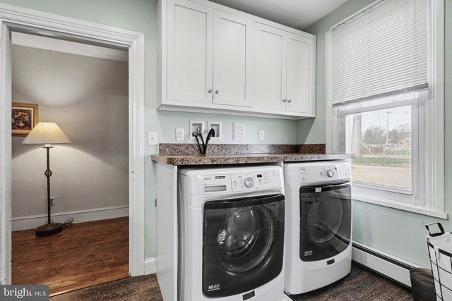 345 E WALNUT ST, Marietta, PA 17547