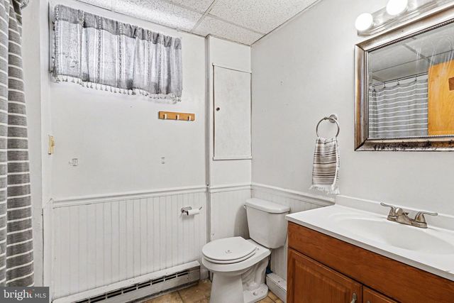 345 E WALNUT ST, Marietta, PA 17547