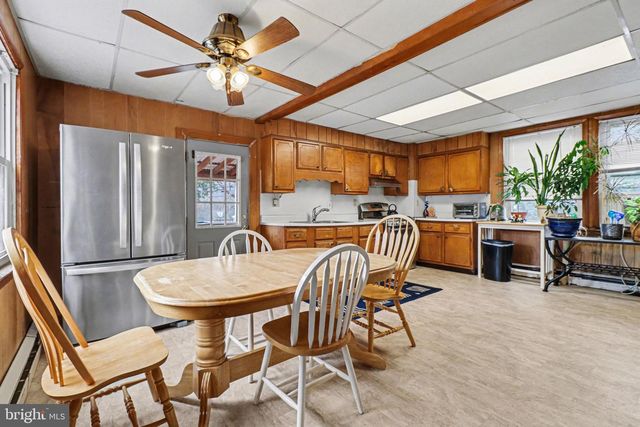 345 E WALNUT ST, Marietta, PA 17547