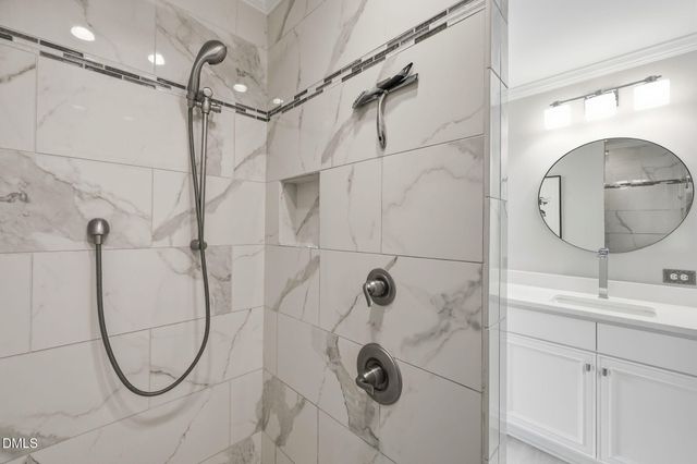 743 Crabtree Crossing Parkway, Cary, NC 27513