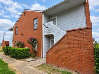 7975 Streamside Drive 2b, Houston, TX 77088