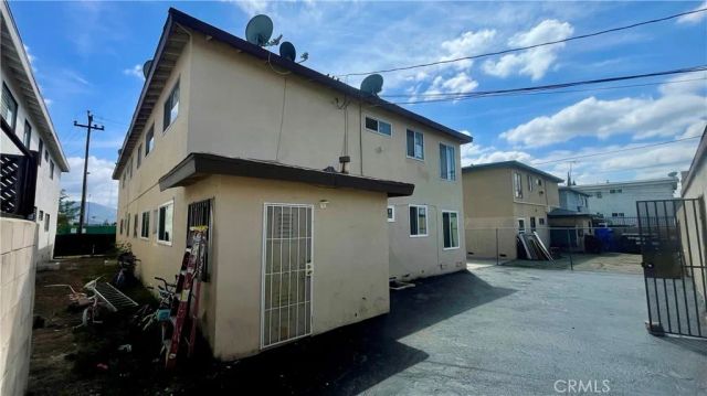 7245 Bakman, Sun Valley, CA 91352
