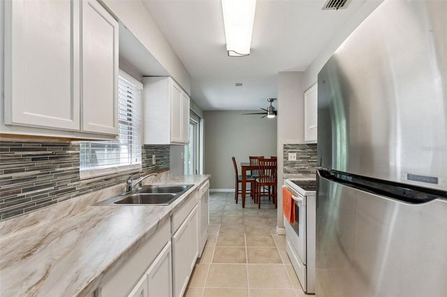 2072 BURMA ROAD, New Smyrna Beach, FL 32168