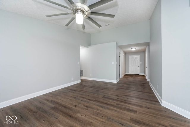 6730 Smithfield Boulevard, Indianapolis, IN 46237