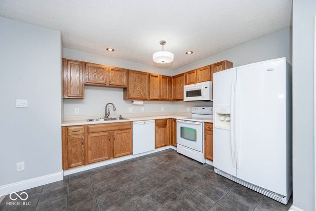6730 Smithfield Boulevard, Indianapolis, IN 46237