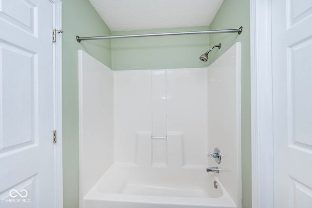 6730 Smithfield Boulevard, Indianapolis, IN 46237