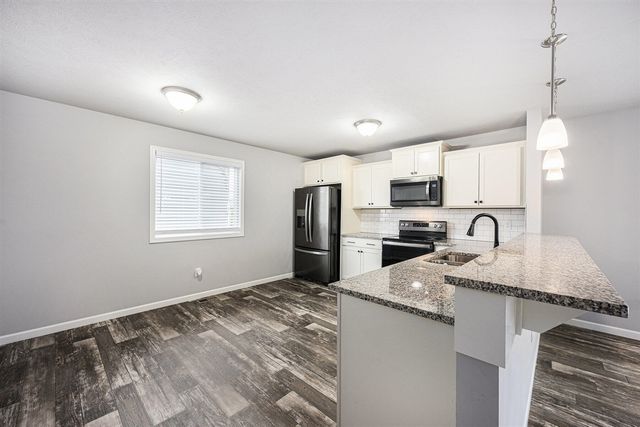 1708 Harper Grove Lane, Vicksburg, MI 49097