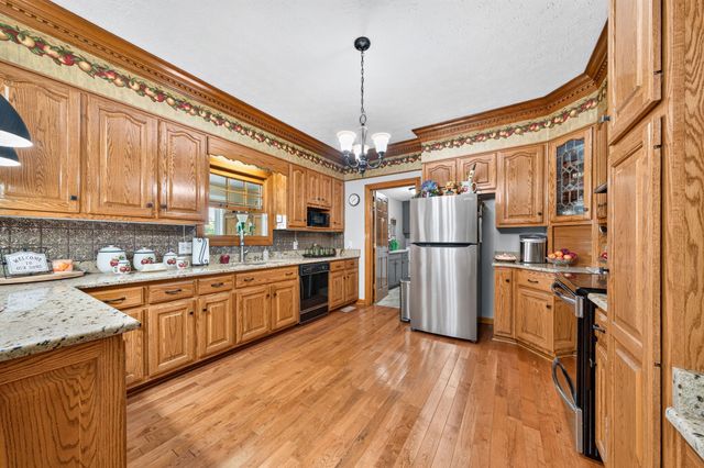 516 Gamaliel Rd, Red Boiling Springs, TN 37150