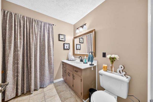 516 Gamaliel Rd, Red Boiling Springs, TN 37150