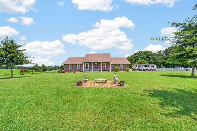 516 Gamaliel Rd, Red Boiling Springs, TN 37150
