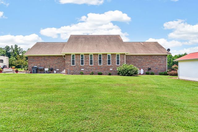 516 Gamaliel Rd, Red Boiling Springs, TN 37150