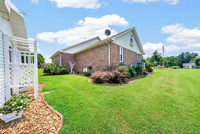 516 Gamaliel Rd, Red Boiling Springs, TN 37150