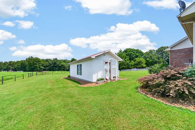 516 Gamaliel Rd, Red Boiling Springs, TN 37150